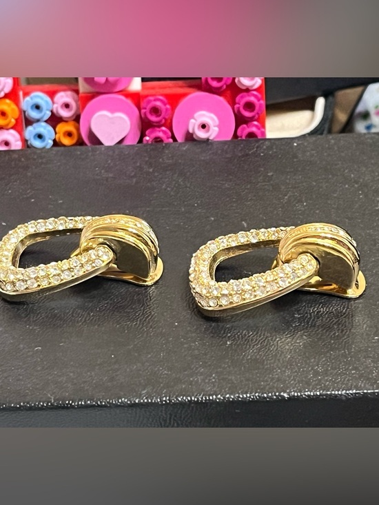 Christian Dior Vintage Clip On Earrings - Picture 4 of 14